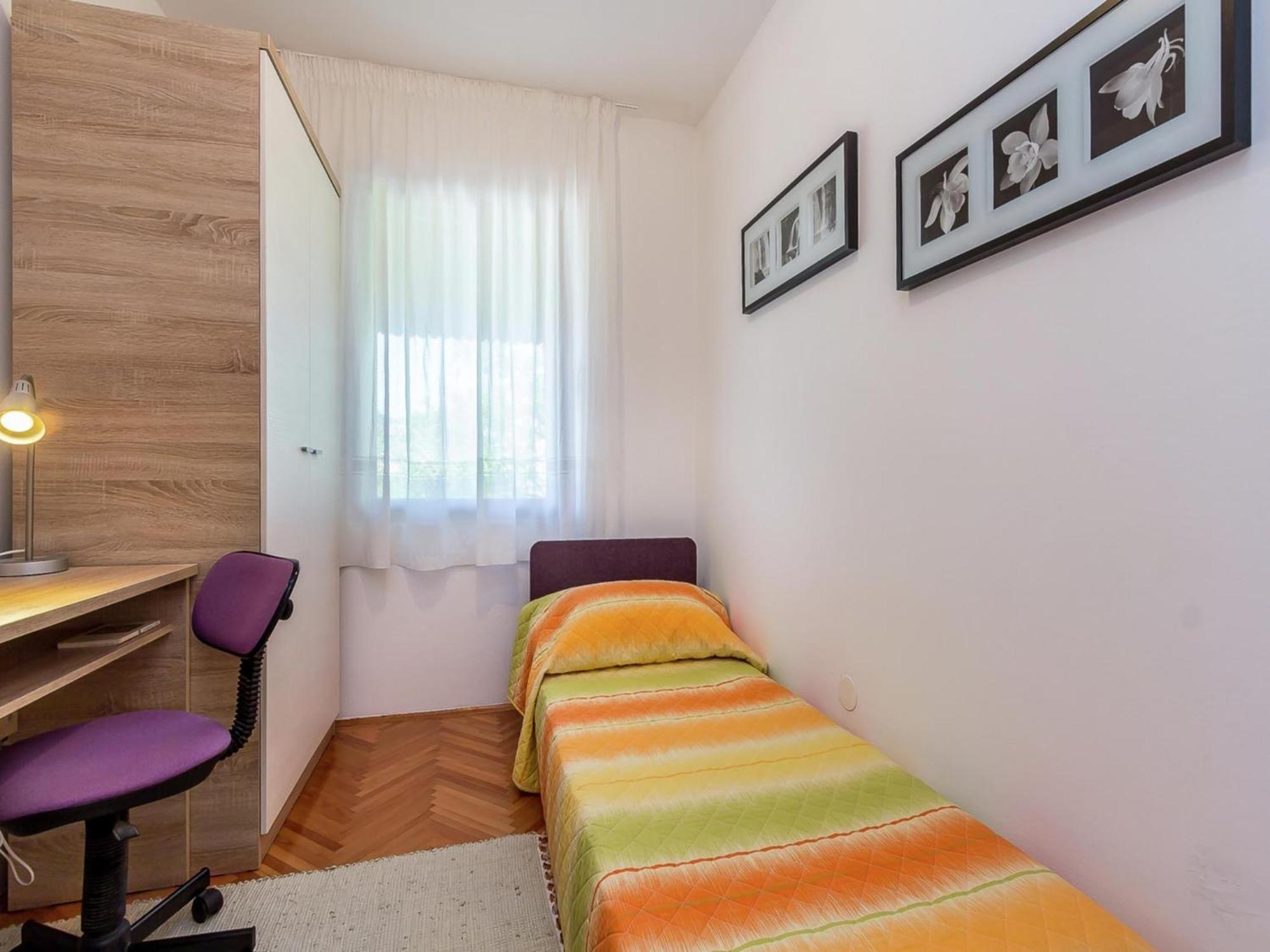 Modern In Katari With Terrace * Pula