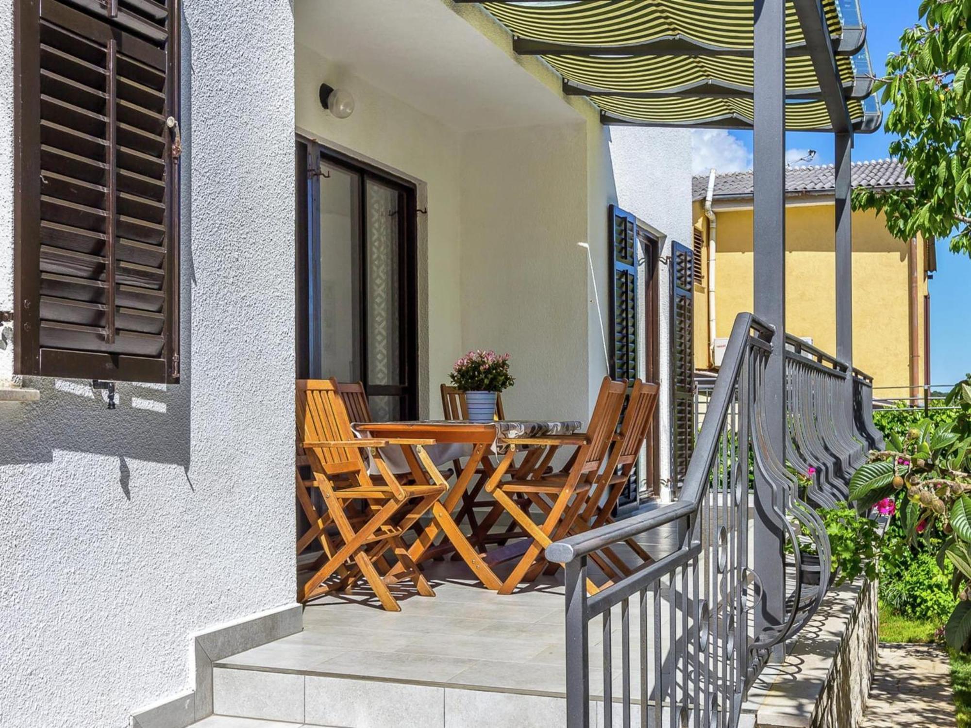 Apartman Modern In Katari With Terrace
